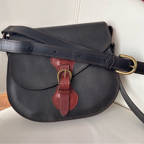 Handbags - Genuine Leather AXIS Western Style Classic cross body bag